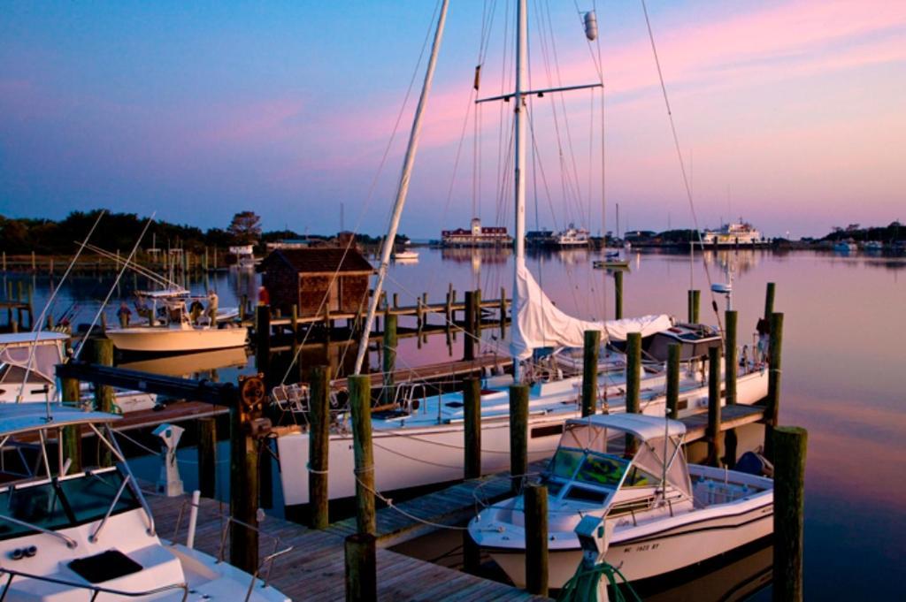 Courtyard Villas On Silver Lake Ocracoke Exterior foto